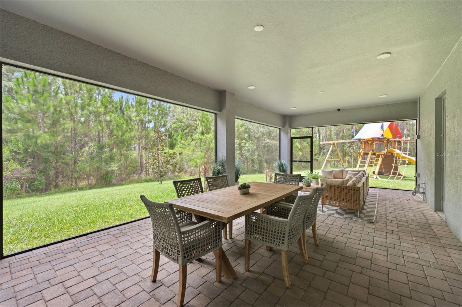 4441 Albero Pl Property Photo 27