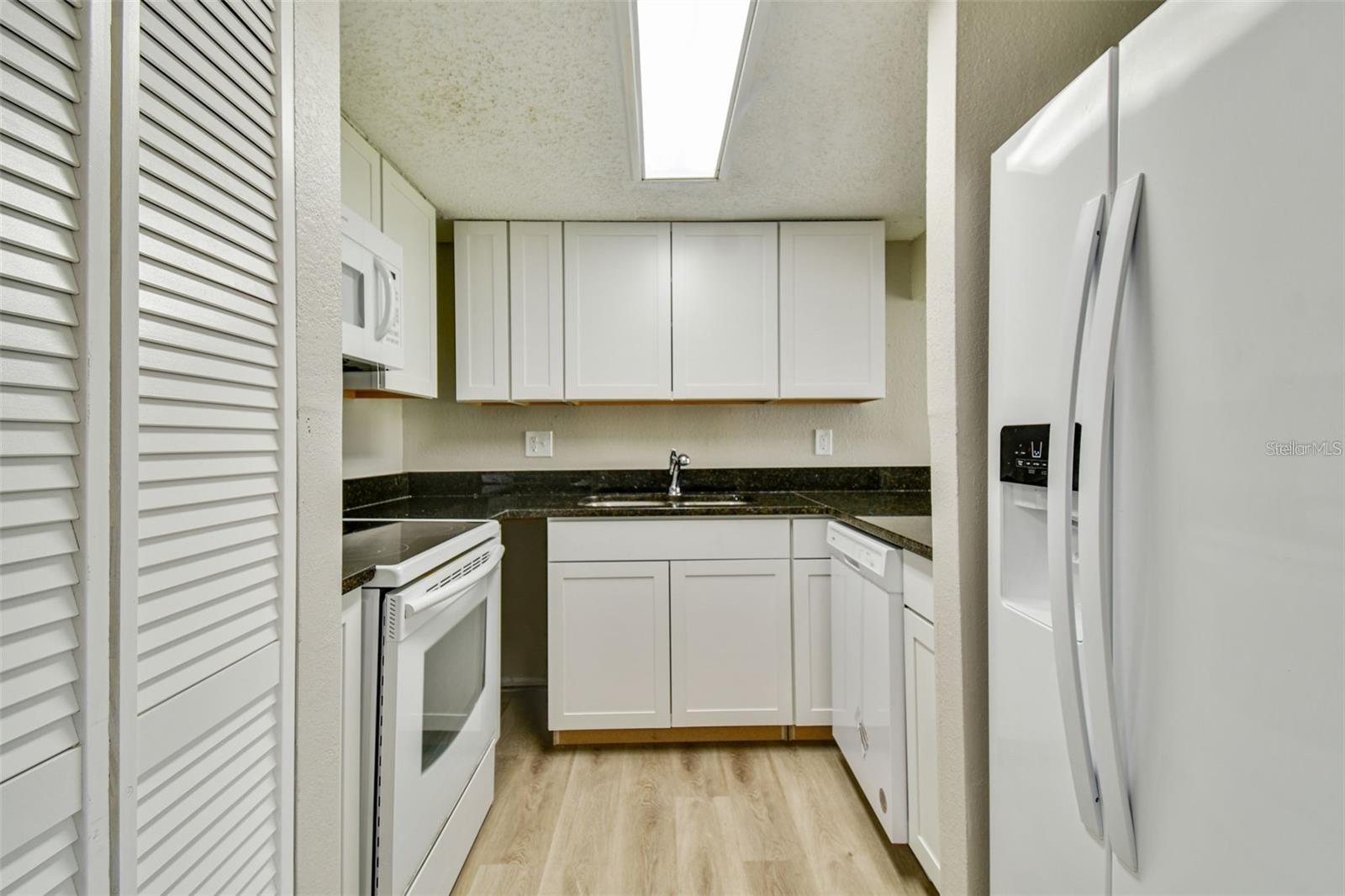 726 Haven Pl #726 Property Photo 9