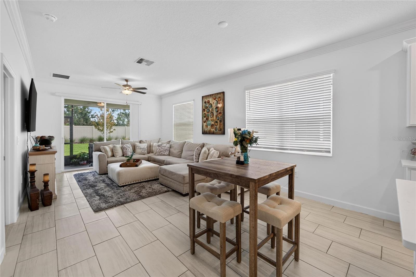 12569 Lily Quartz Loop Property Photo 11