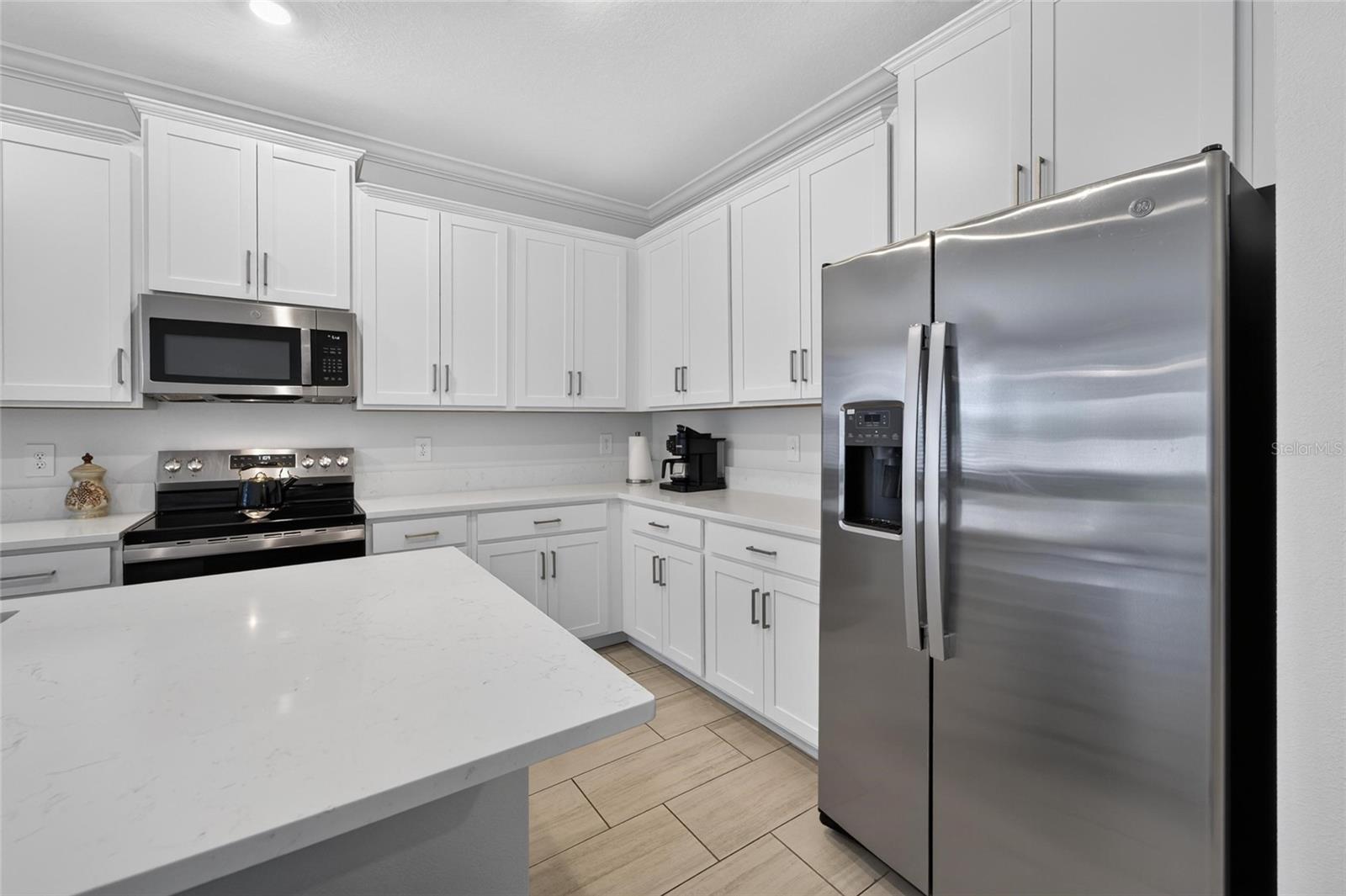 12569 Lily Quartz Loop Property Photo 18