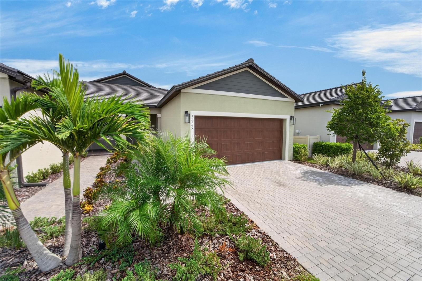 12569 Lily Quartz Loop Property Photo 48