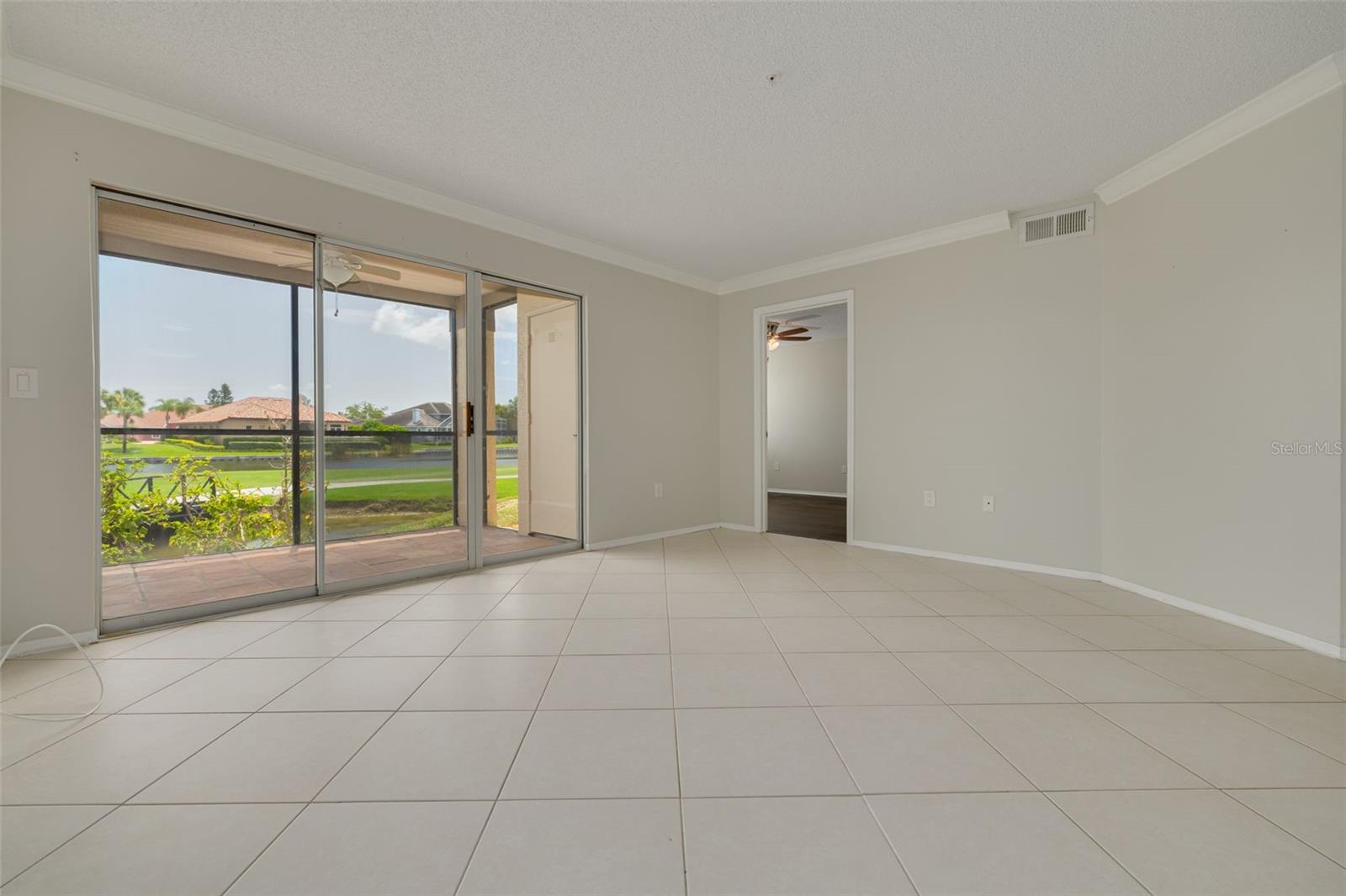 2400 Feather Sound Dr #914 Property Photo 10