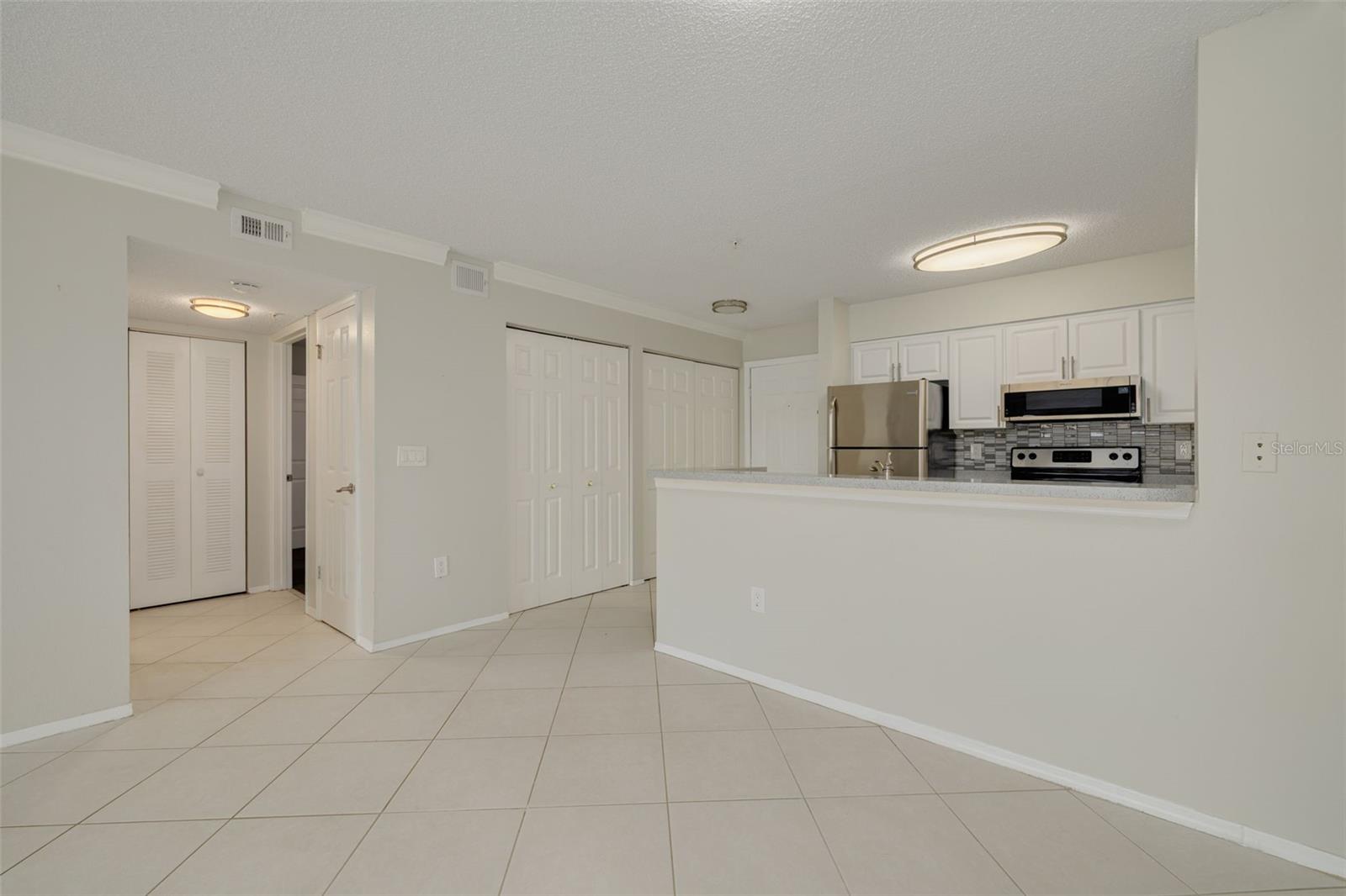 2400 Feather Sound Dr #914 Property Photo 16