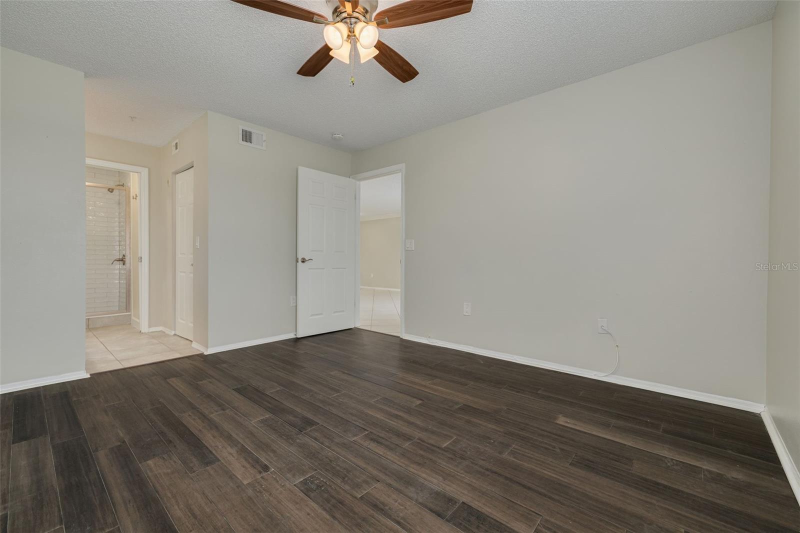 2400 Feather Sound Dr #914 Property Photo 25