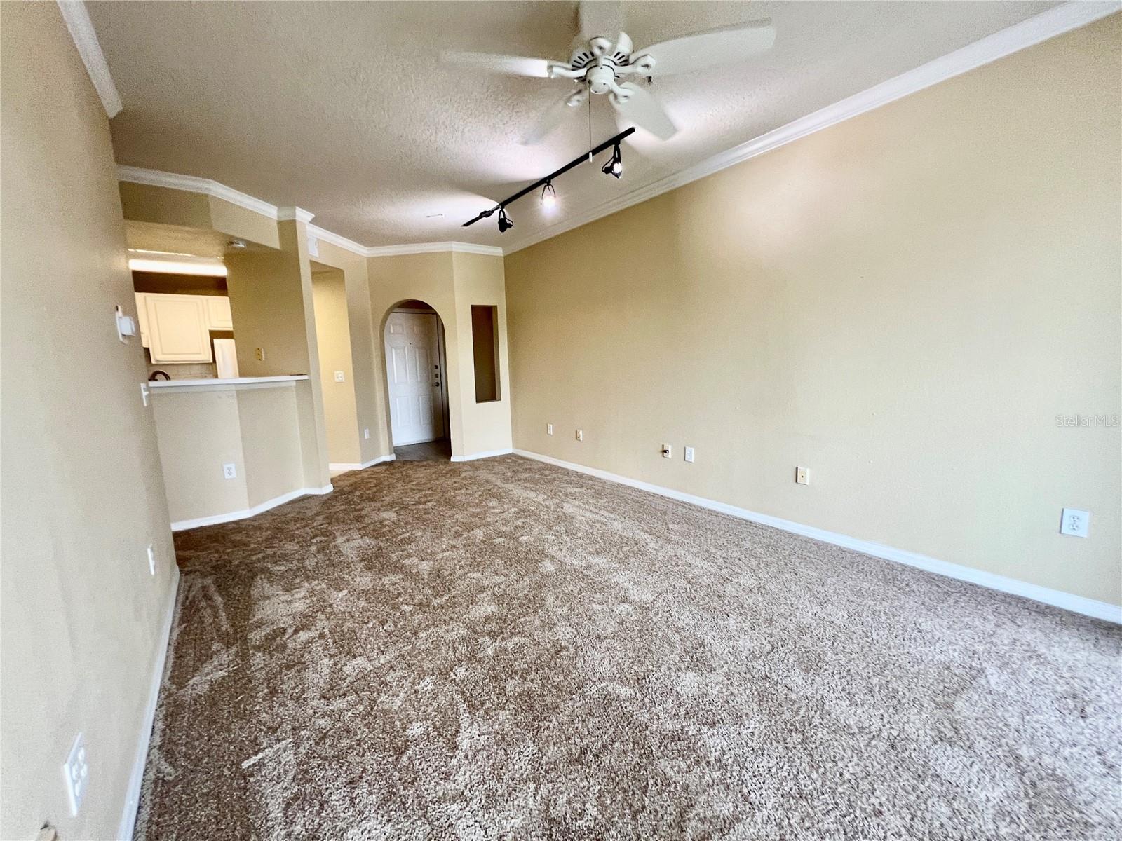 501 Knights Run Ave #1330 Property Photo 6