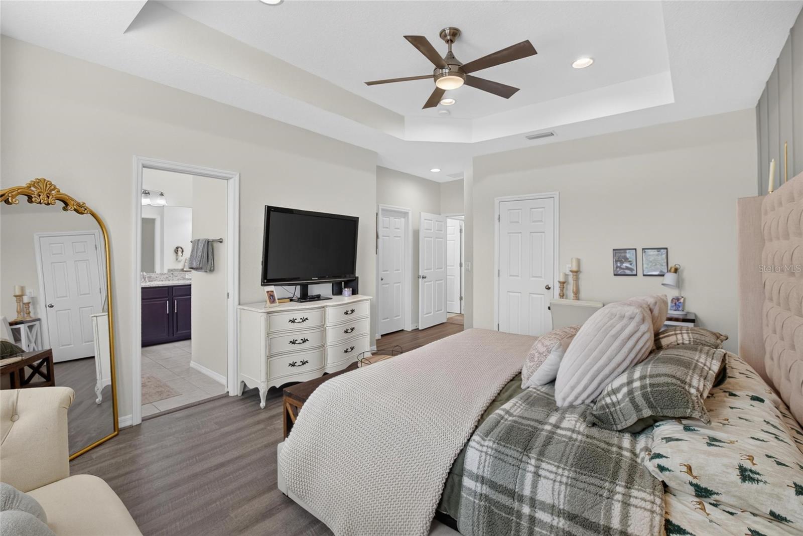 4752 Wandering Way Property Photo 18