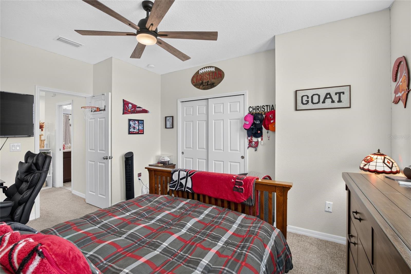 4752 Wandering Way Property Photo 26
