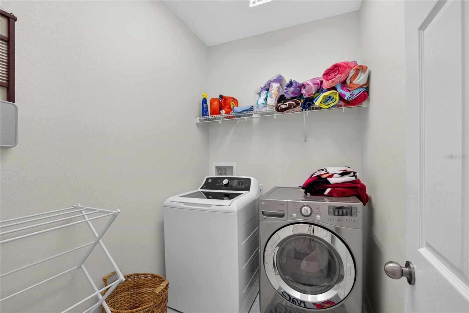 4752 Wandering Way Property Photo 27