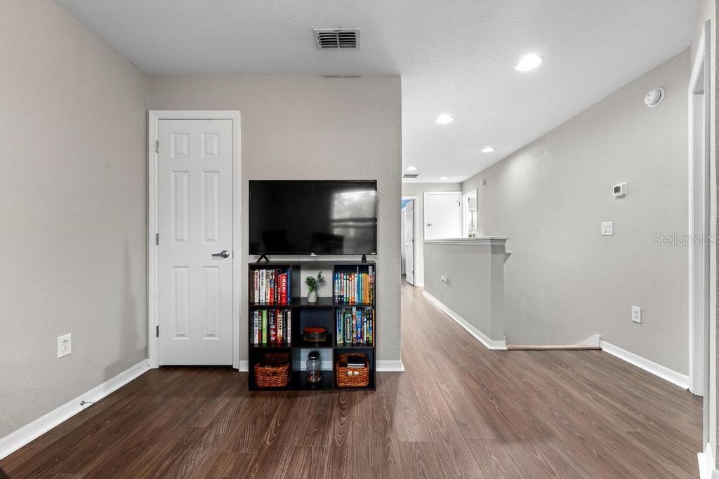 10427 Rivercrest Dr Property Photo 15