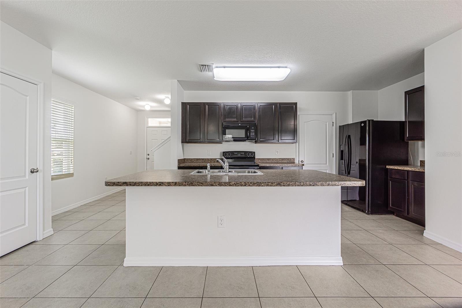 10536 Whispering Hammock Dr Property Photo 6