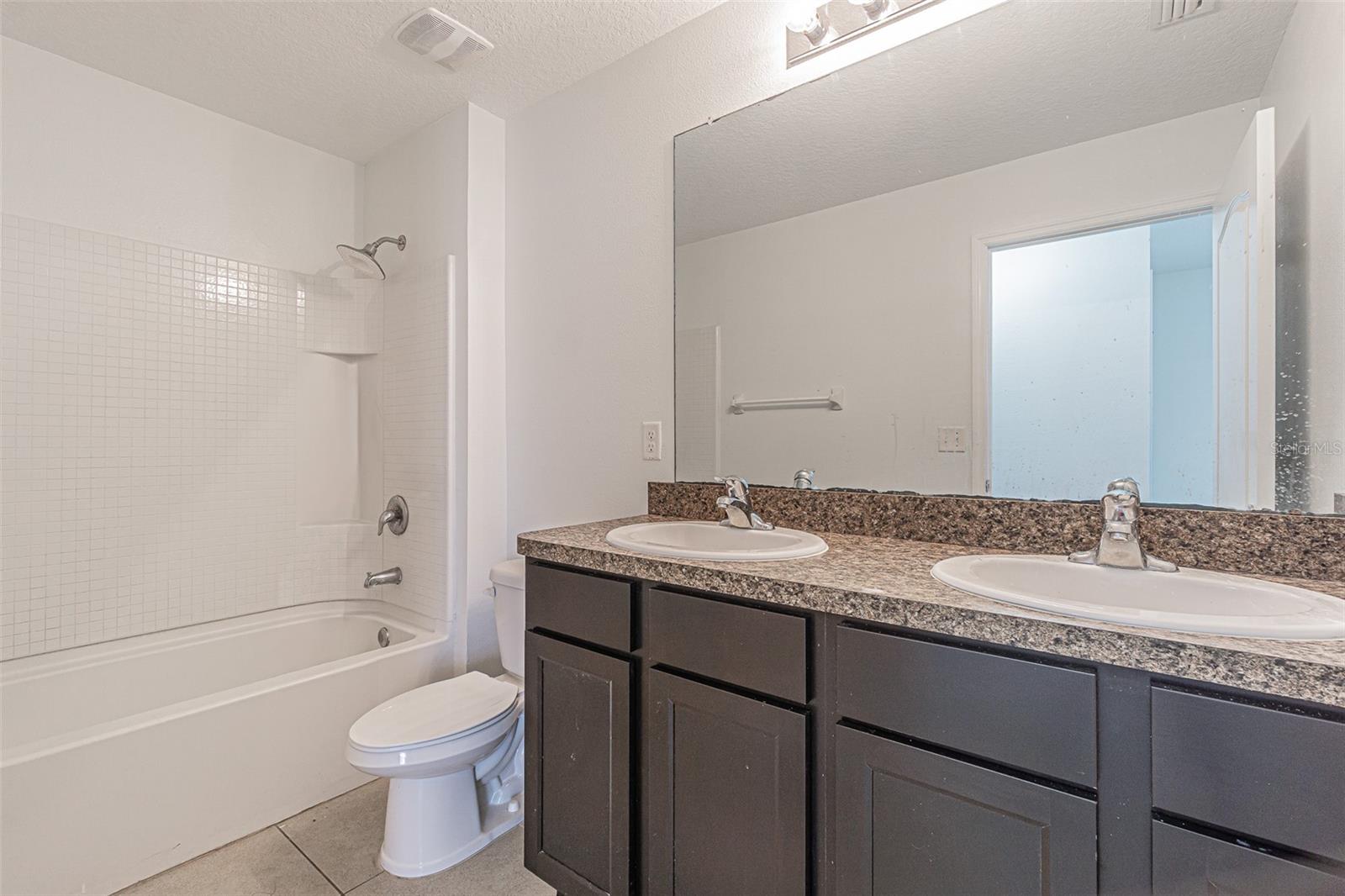 10536 Whispering Hammock Dr Property Photo 11