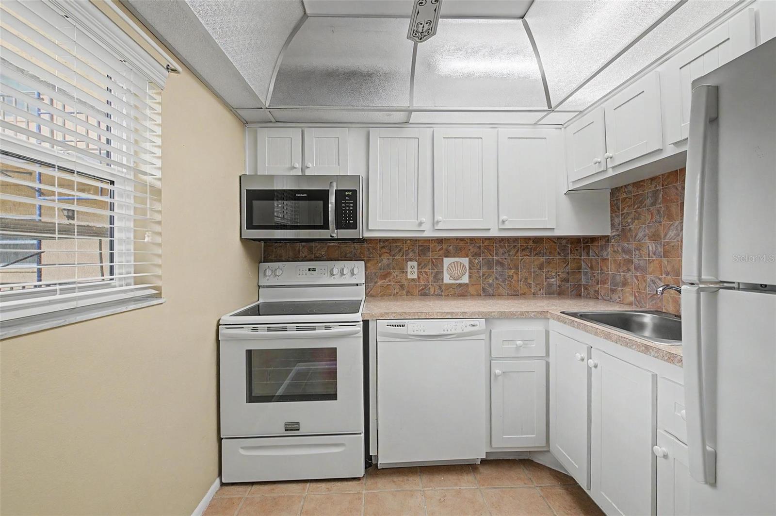 11485 Oakhurst Rd #204 Property Photo 7