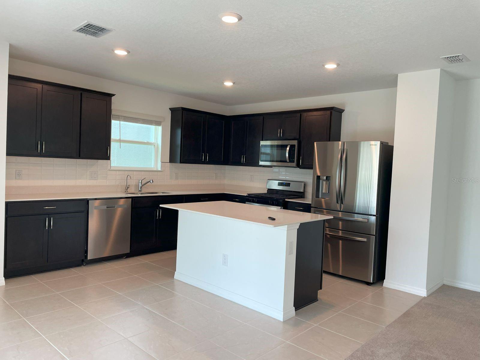 3943 Almond Brook Blvd Property Photo 5