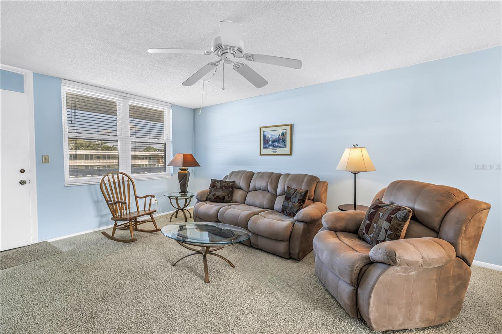 4715 Bay St Ne #320 Property Photo 4