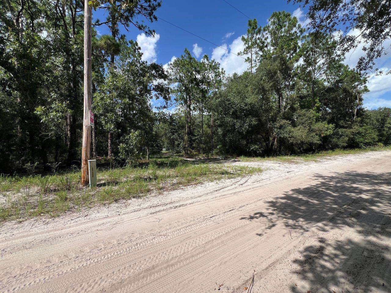 Sw 157th Ln Property Photo 15
