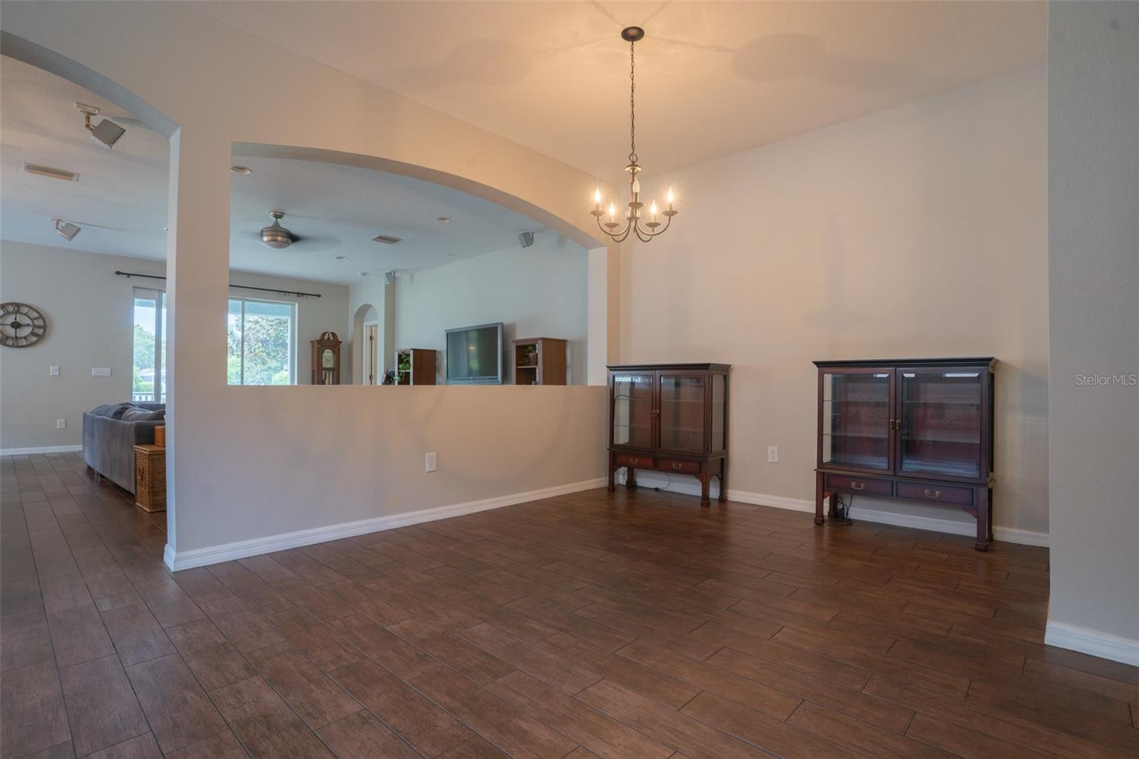 5029 Torrey Hills Ln Property Photo 4