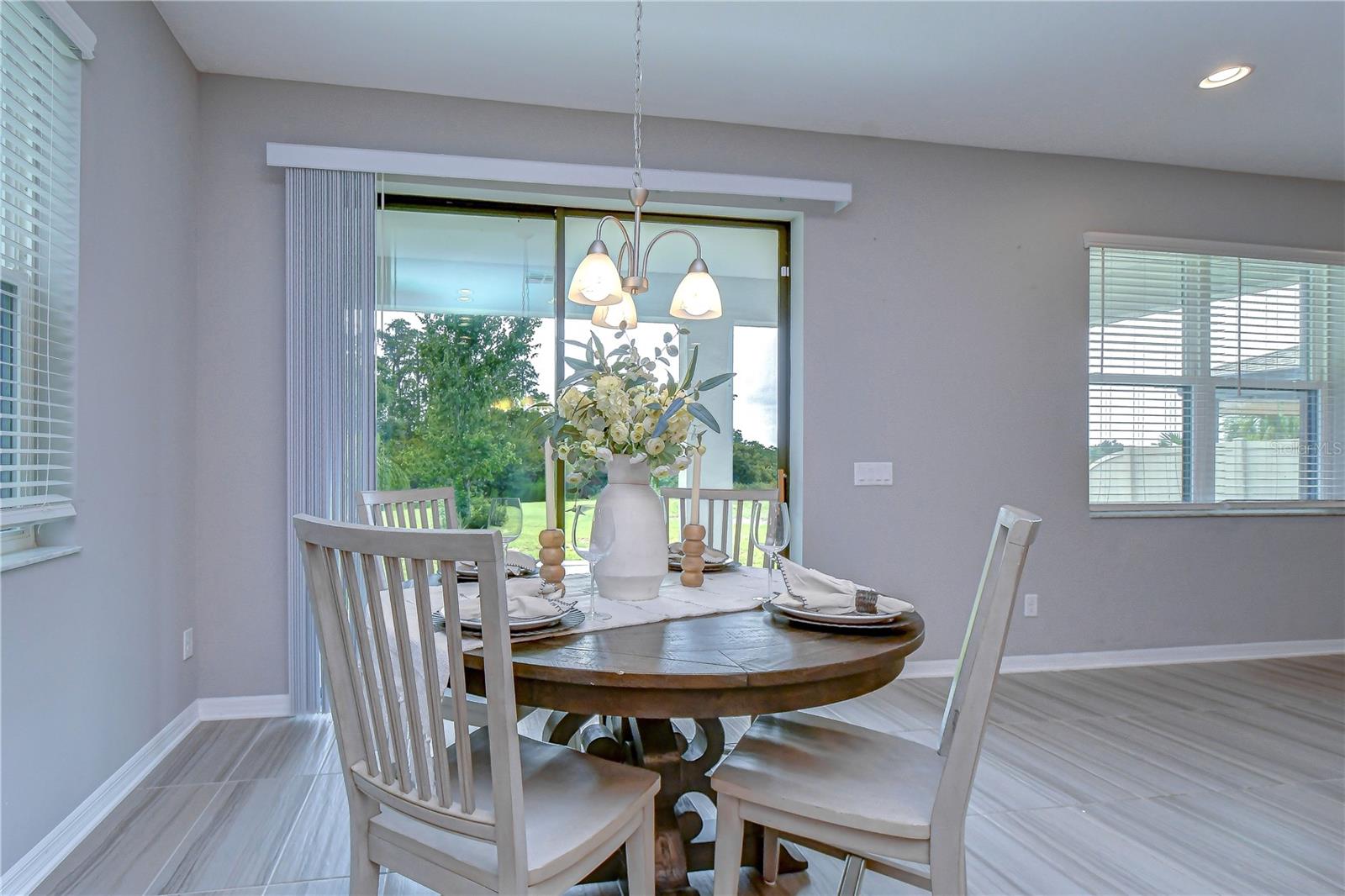 1621 Leaf Flower Ln Property Photo 28