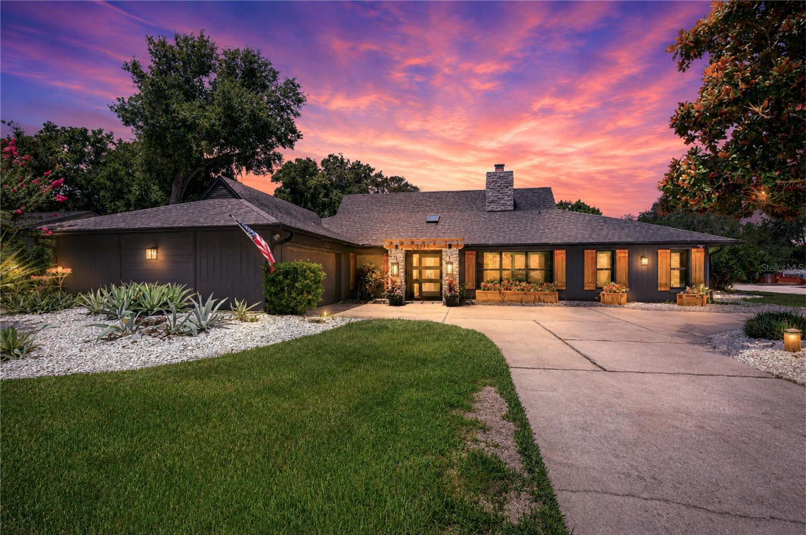 2980 BRIDLEWOOD DR Property Photo 1