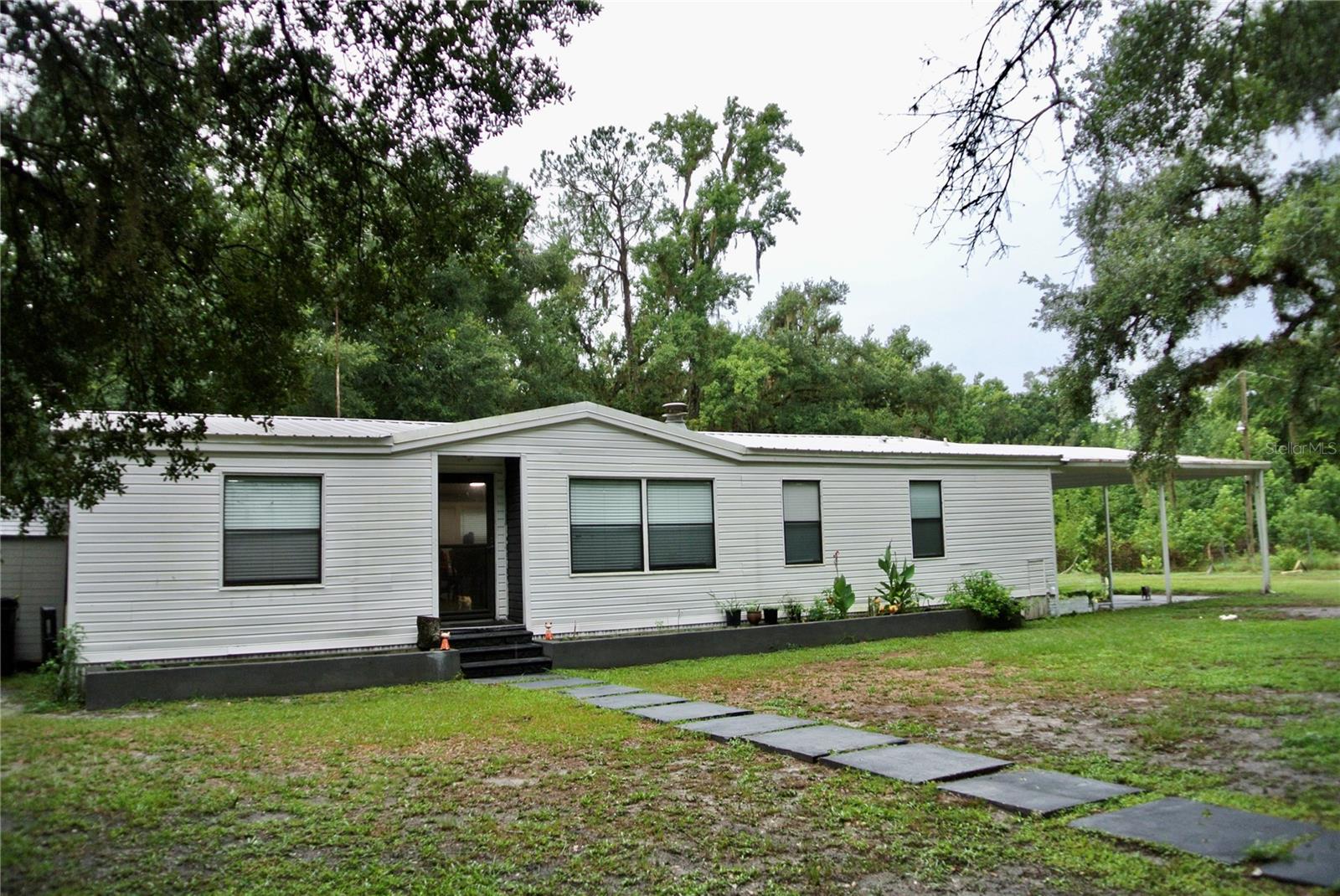 38122 Central Ave Property Photo 3