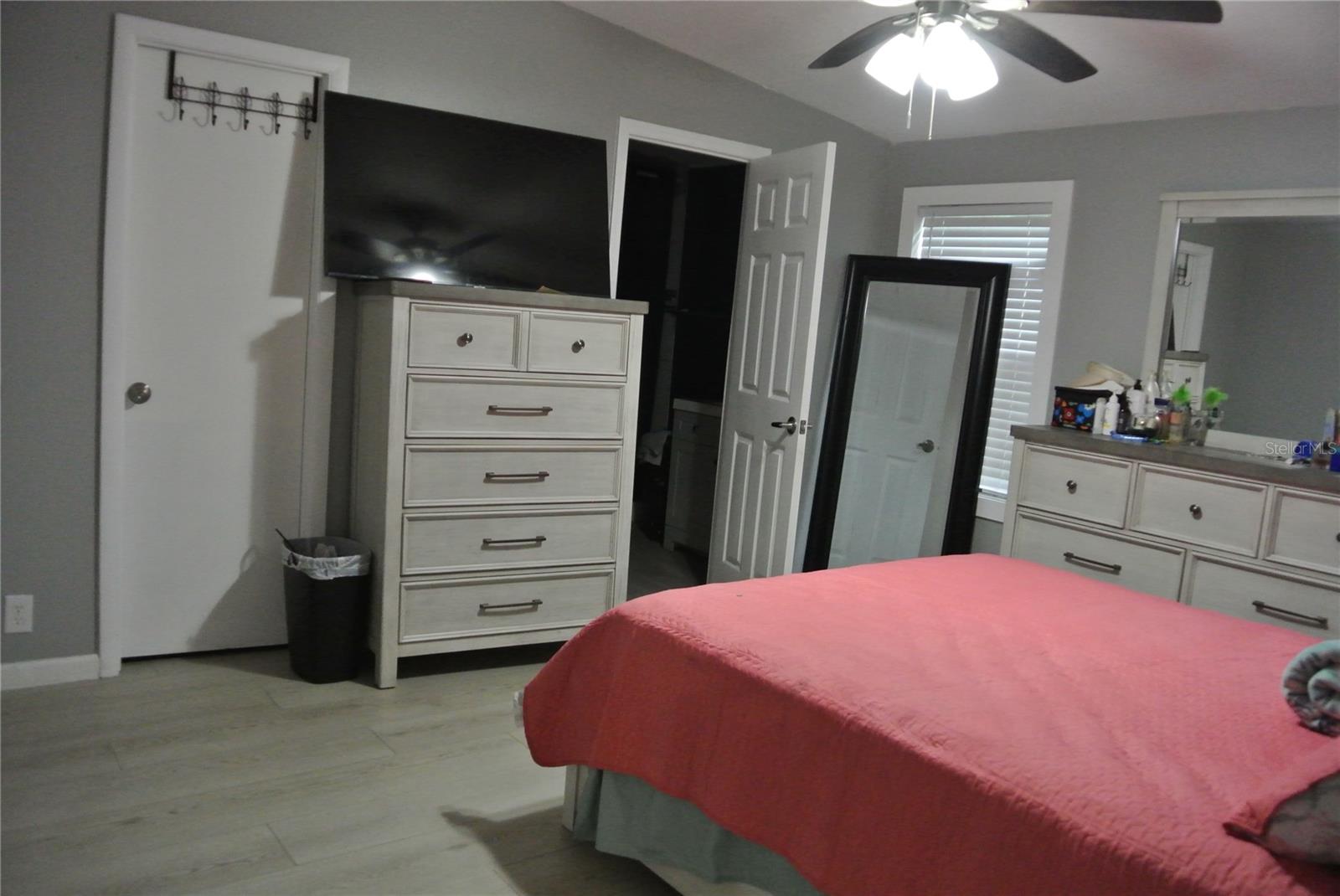 38122 Central Ave Property Photo 28