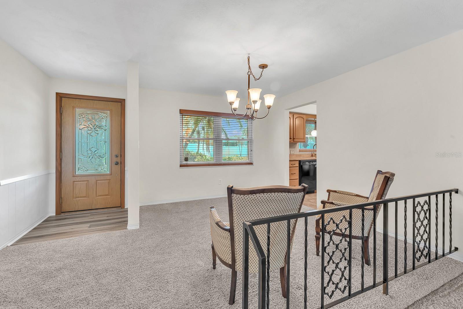 11081 143rd St Property Photo 5