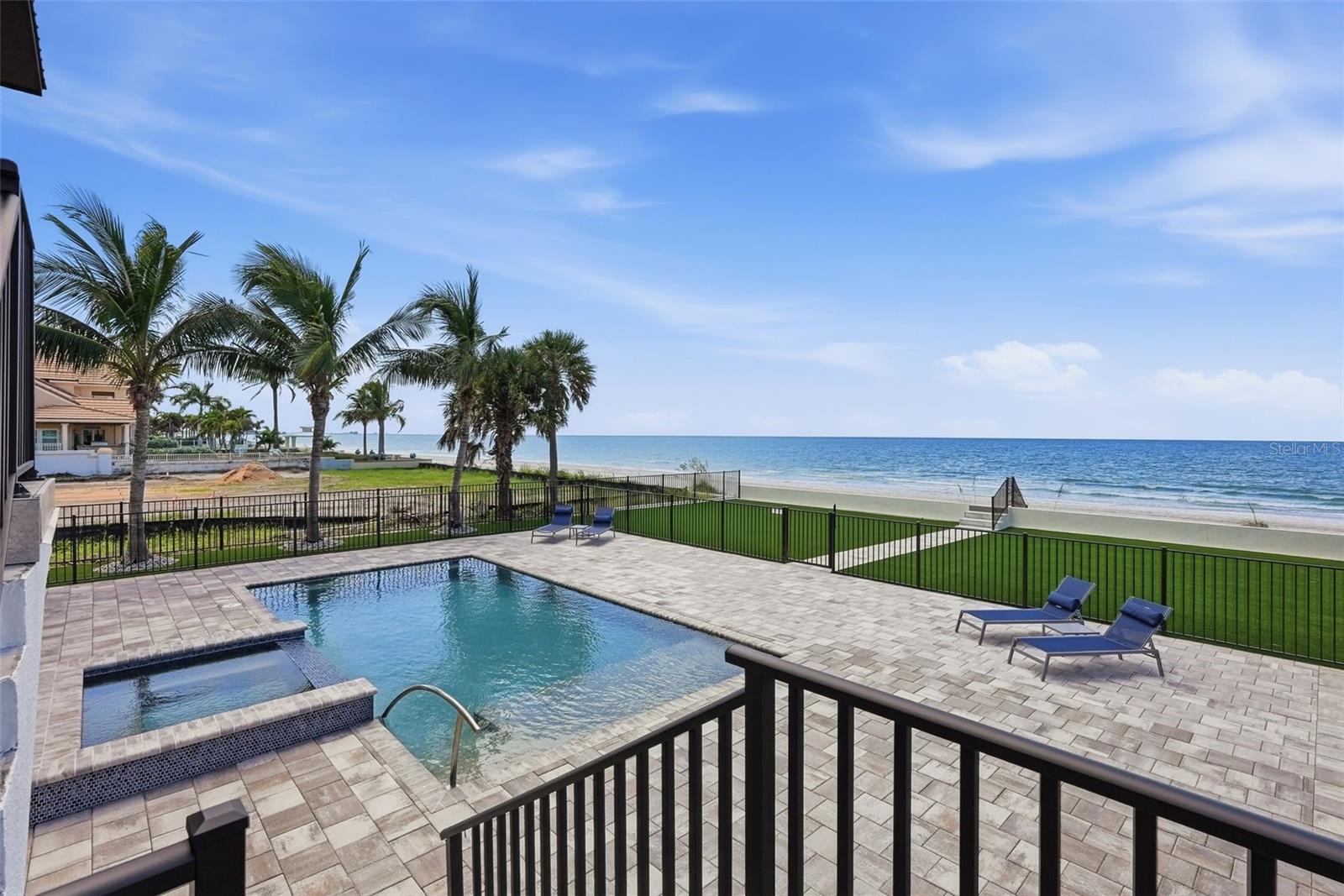 15908 Gulf Blvd Property Photo 21