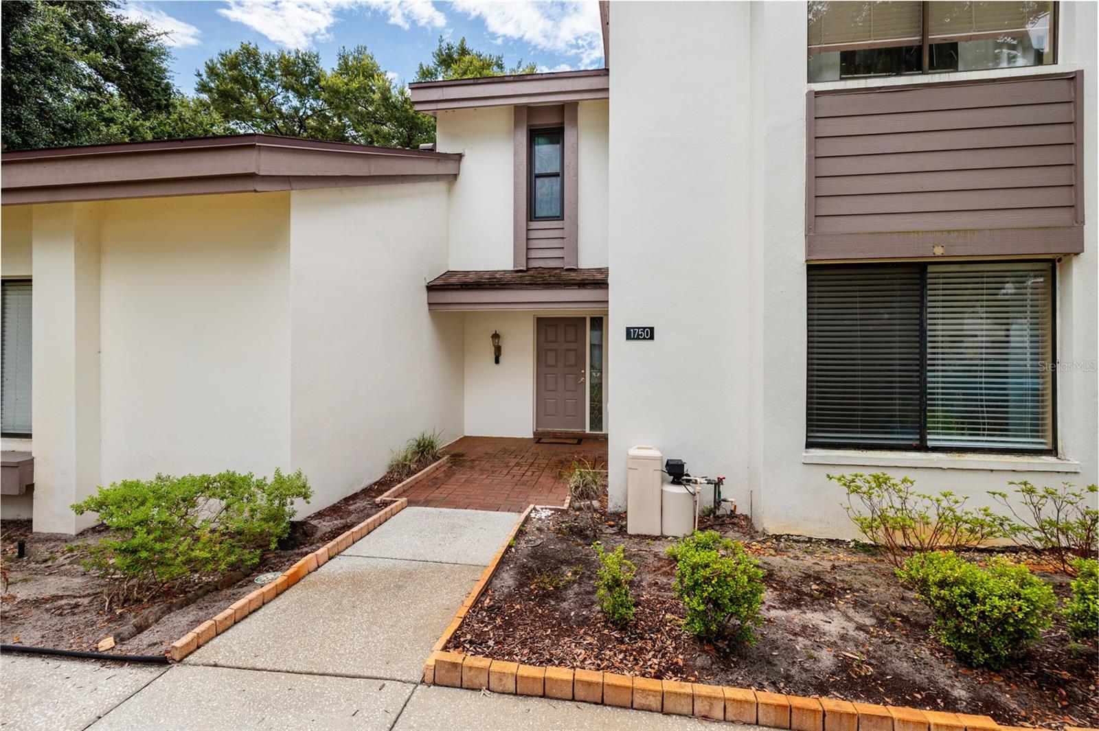 1750 Lake Cypress Dr #1002 Property Photo 6
