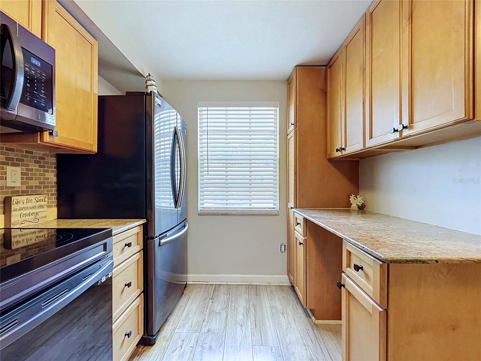 4227 Sheldon Pl #- Property Photo 2