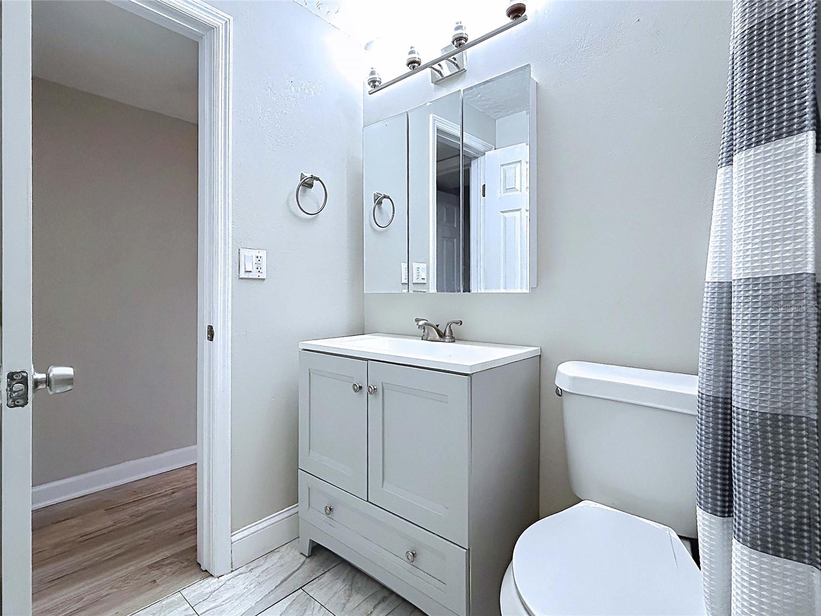 4227 Sheldon Pl #- Property Photo 18
