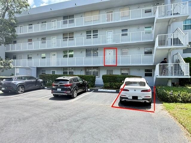 107 Royal Park Dr #2g Property Photo 1