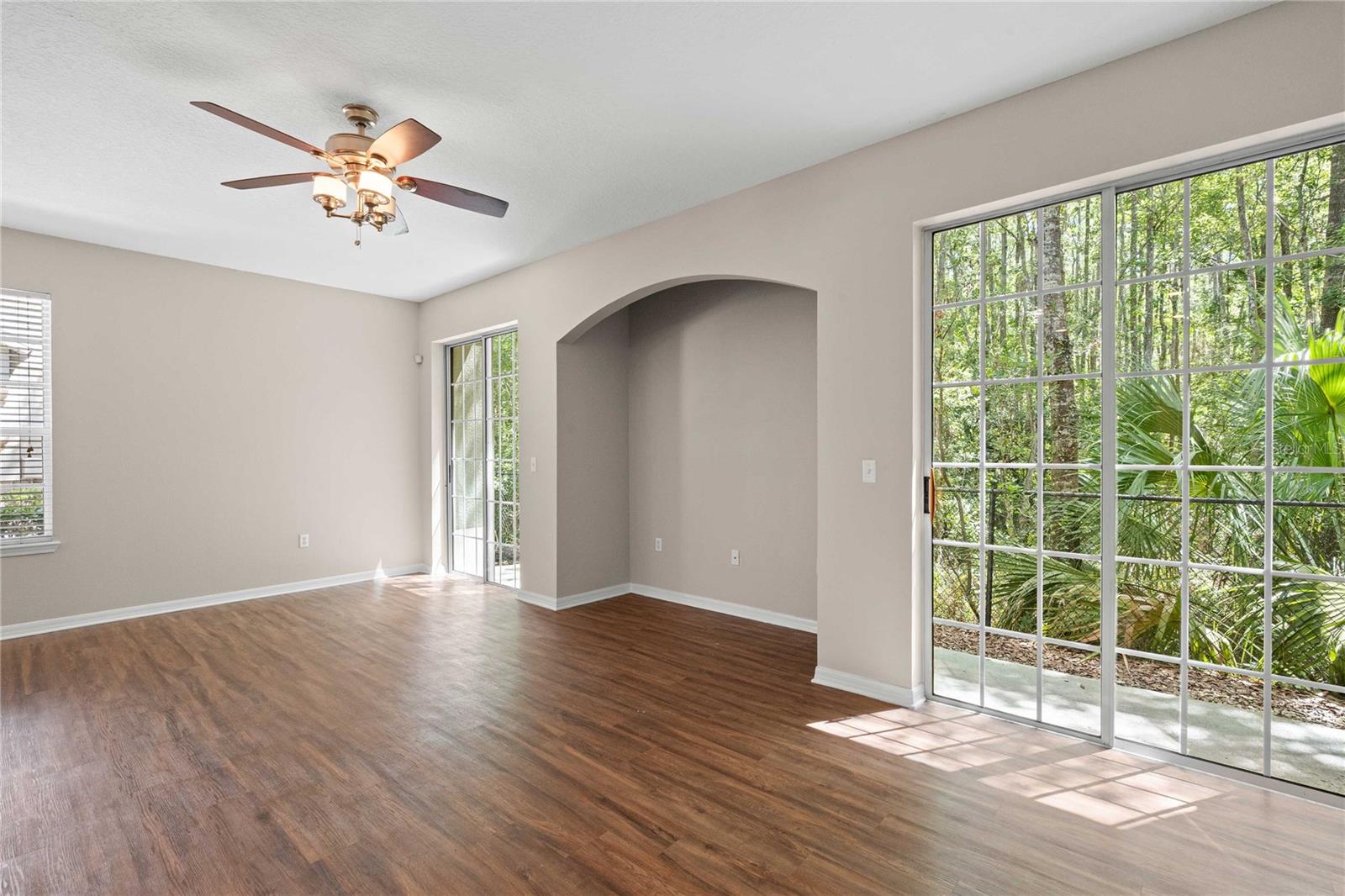 27627 Pleasure Ride Loop Property Photo 8