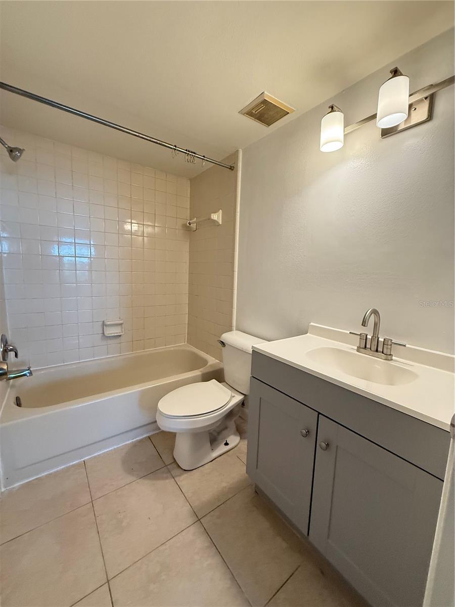 14308 Hanging Moss Cir #102 Property Photo 23