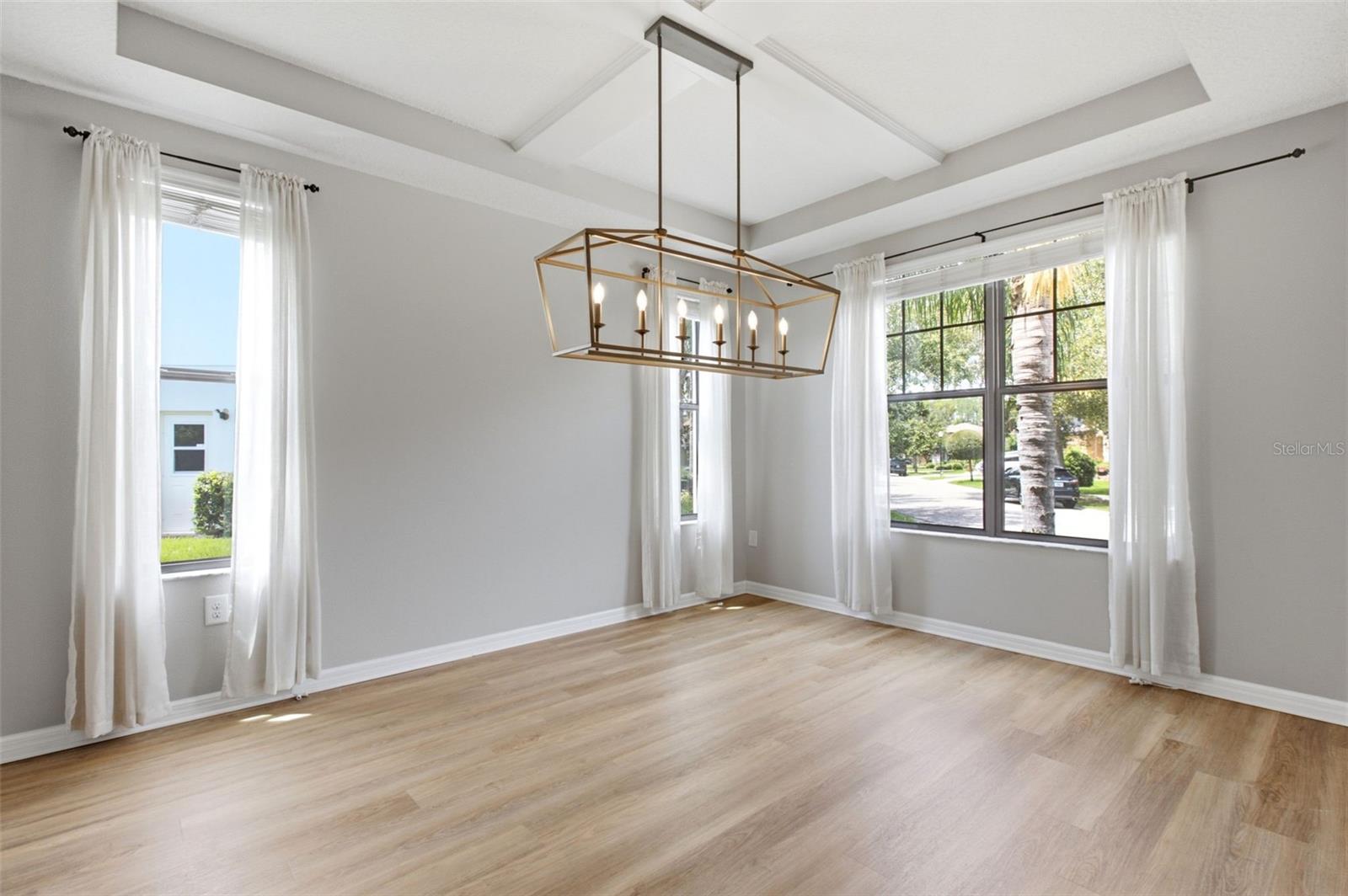 32306 Garden Alcove Loop Property Photo 11
