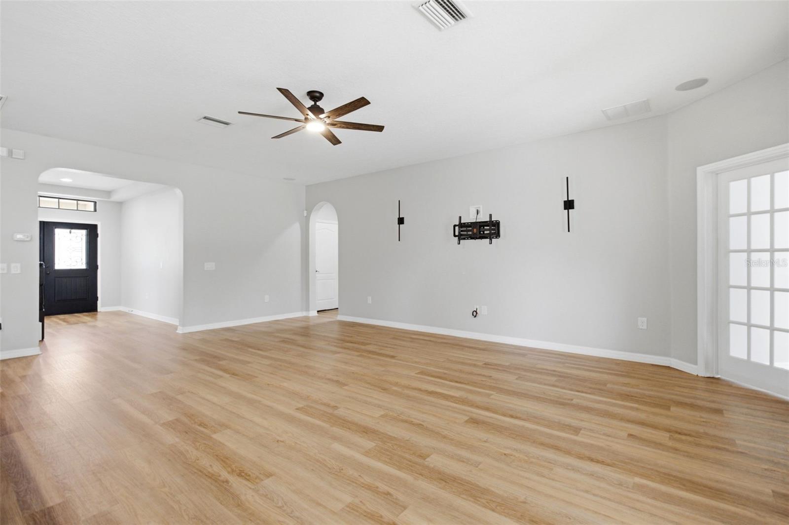 32306 Garden Alcove Loop Property Photo 15