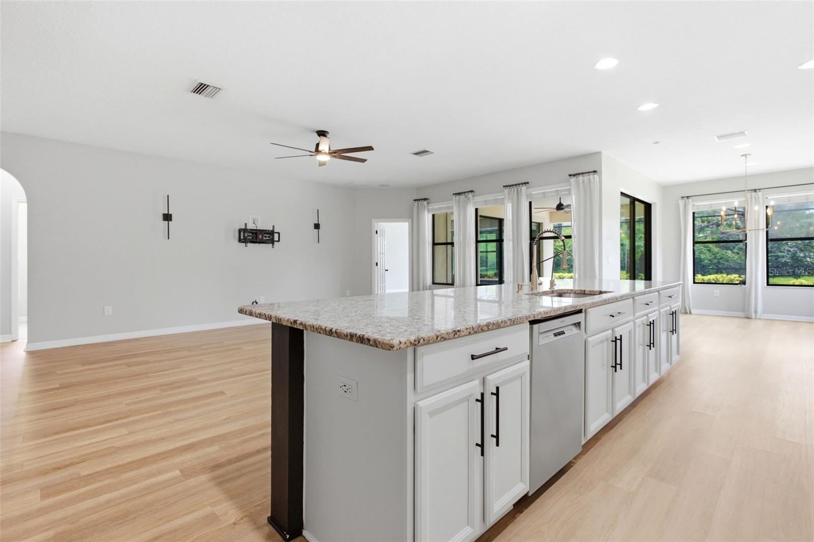 32306 Garden Alcove Loop Property Photo 19