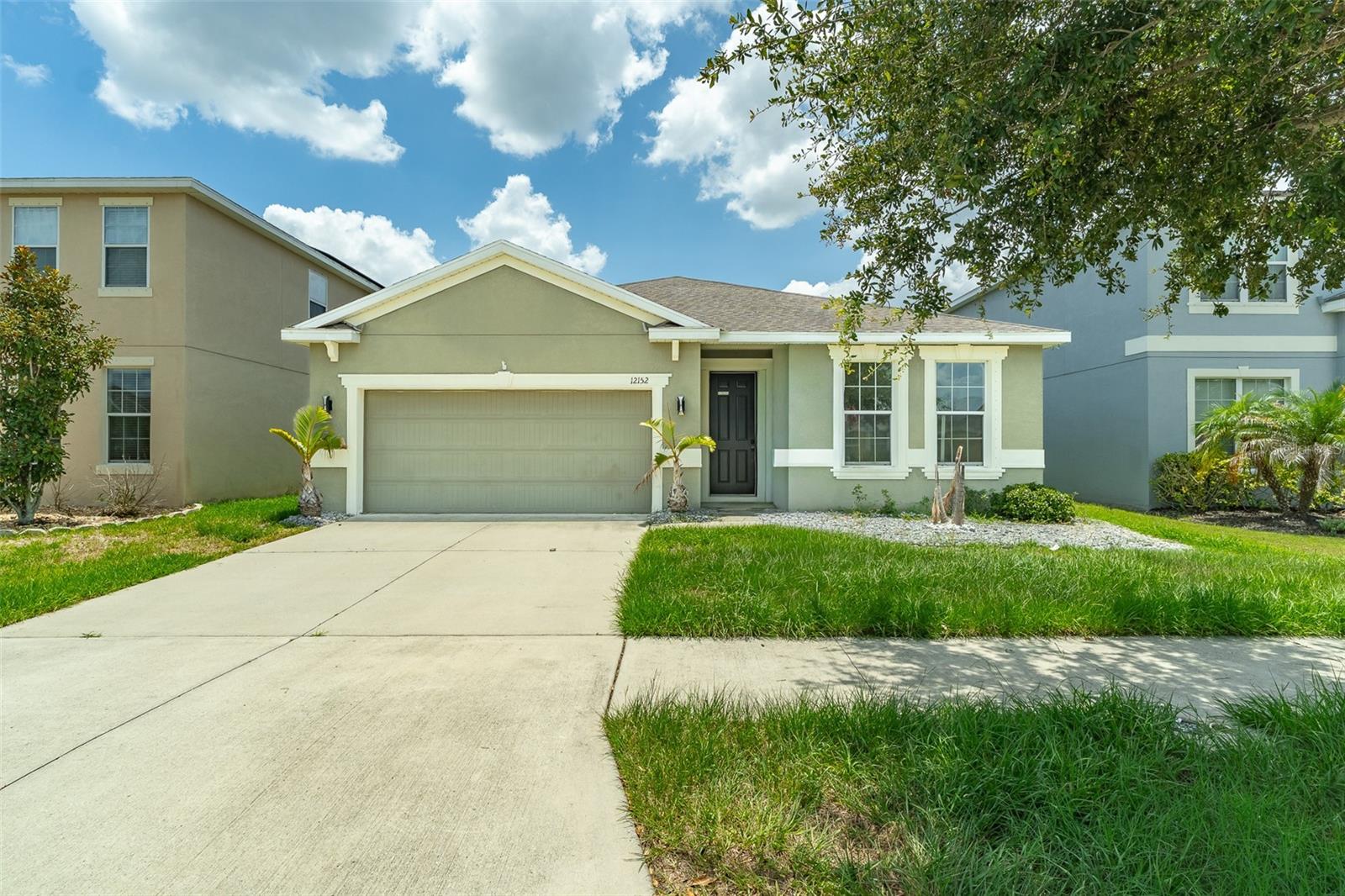 12152 Ledbury Commons Dr Property Photo 1