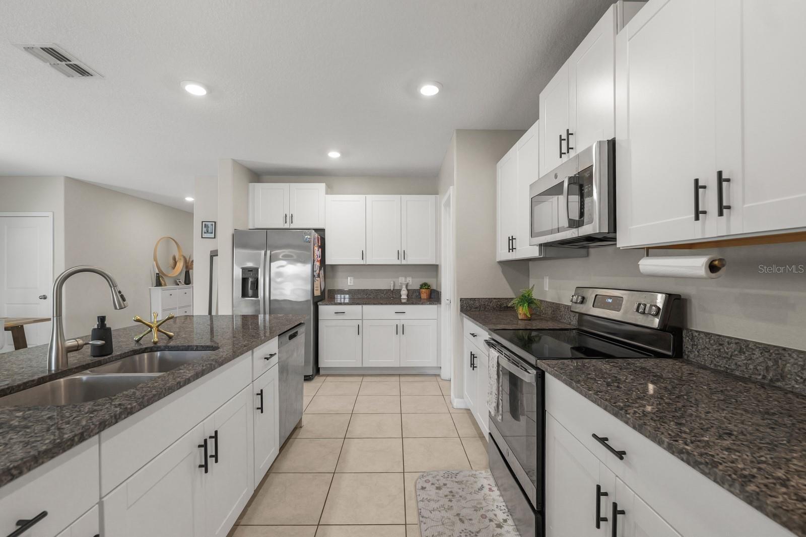 31575 Barrel Wave Way Property Photo 10
