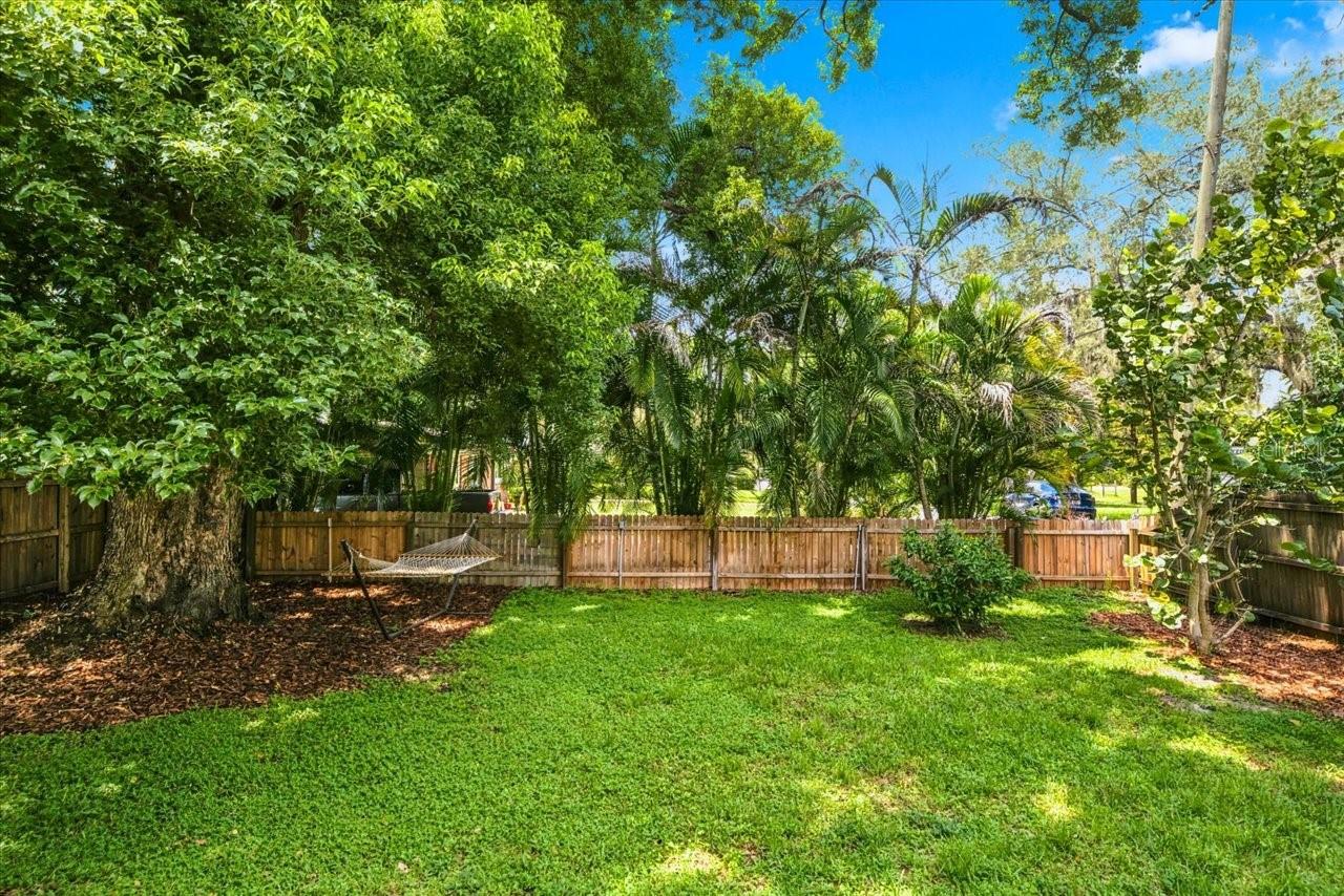 12330 N Rome Ave Property Photo 3