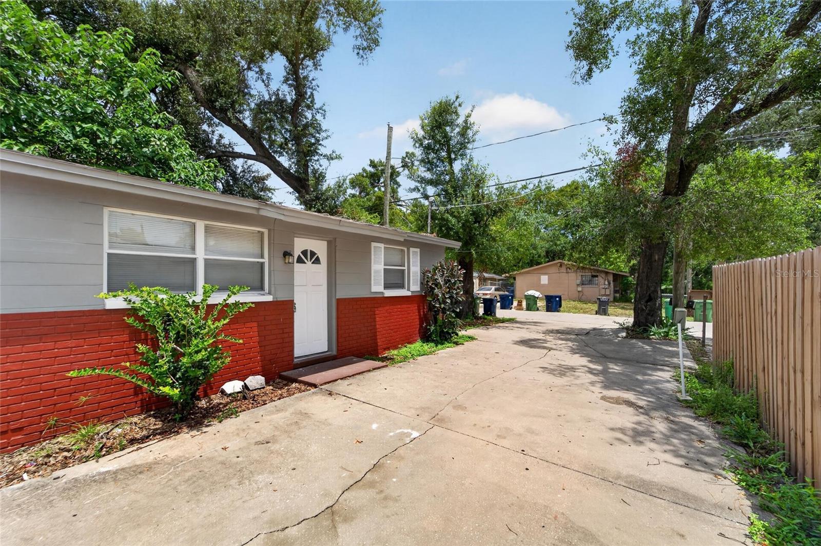 1703 E Idell St Property Photo 1