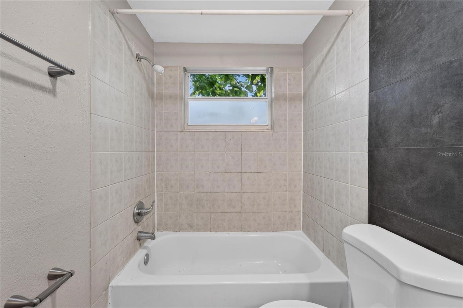 1703 E Idell St Property Photo 31