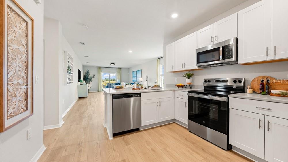 13512 Sawmill St Property Photo 6