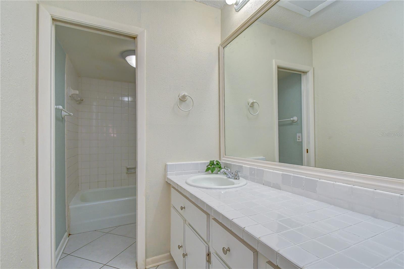 230 Cypress Pl Property Photo 35