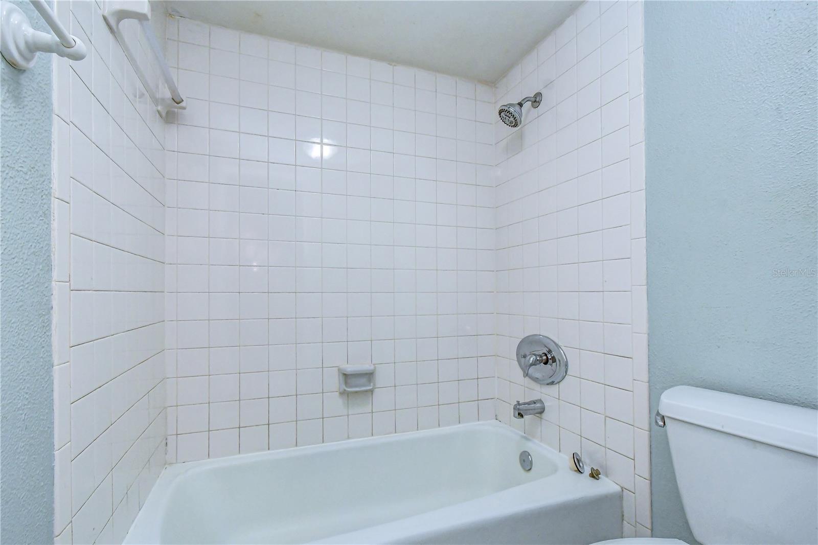 230 Cypress Pl Property Photo 36