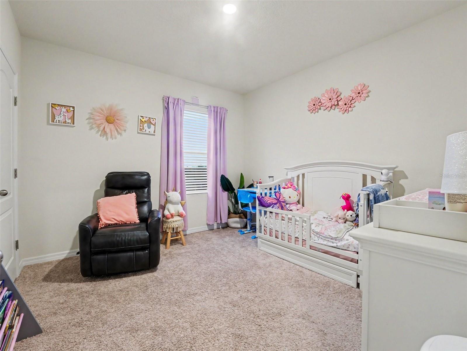 210 Meadowbrook Blvd Property Photo 13