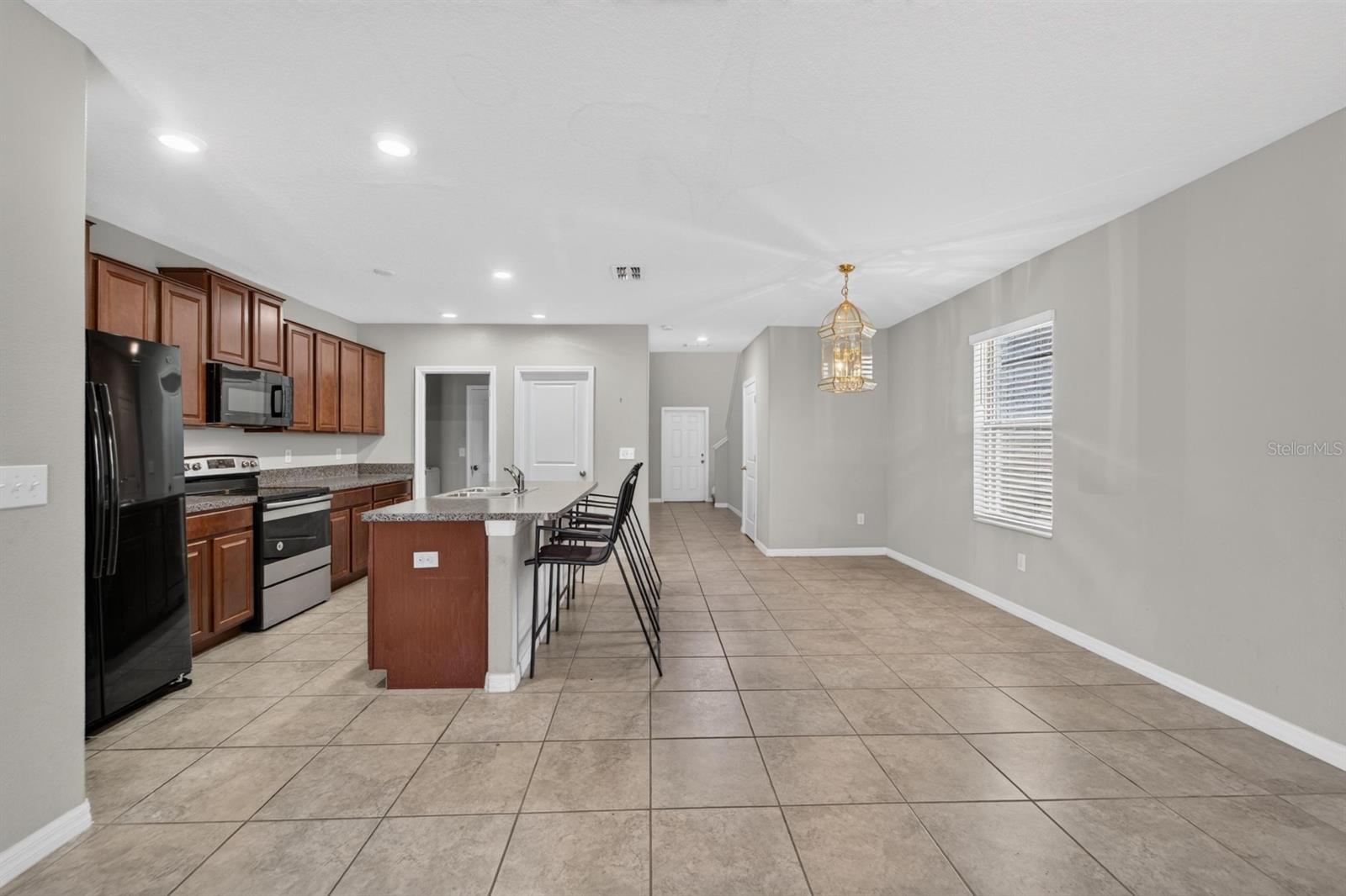 10210 Boggy Moss Dr Property Photo 10