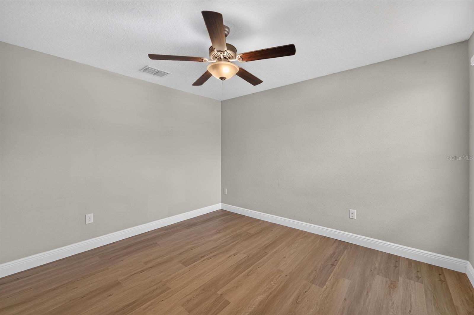 10210 Boggy Moss Dr Property Photo 28