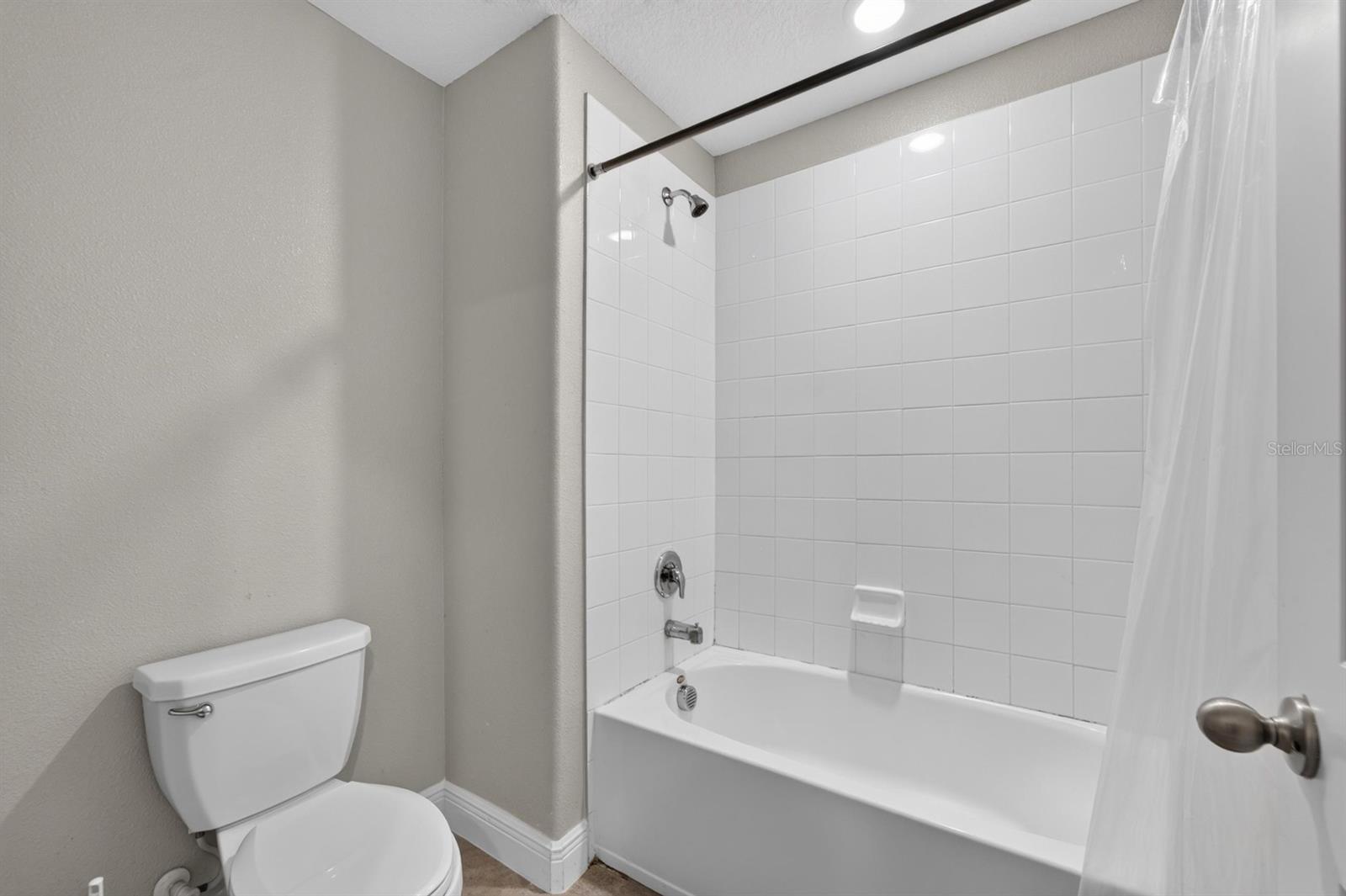 10210 Boggy Moss Dr Property Photo 32