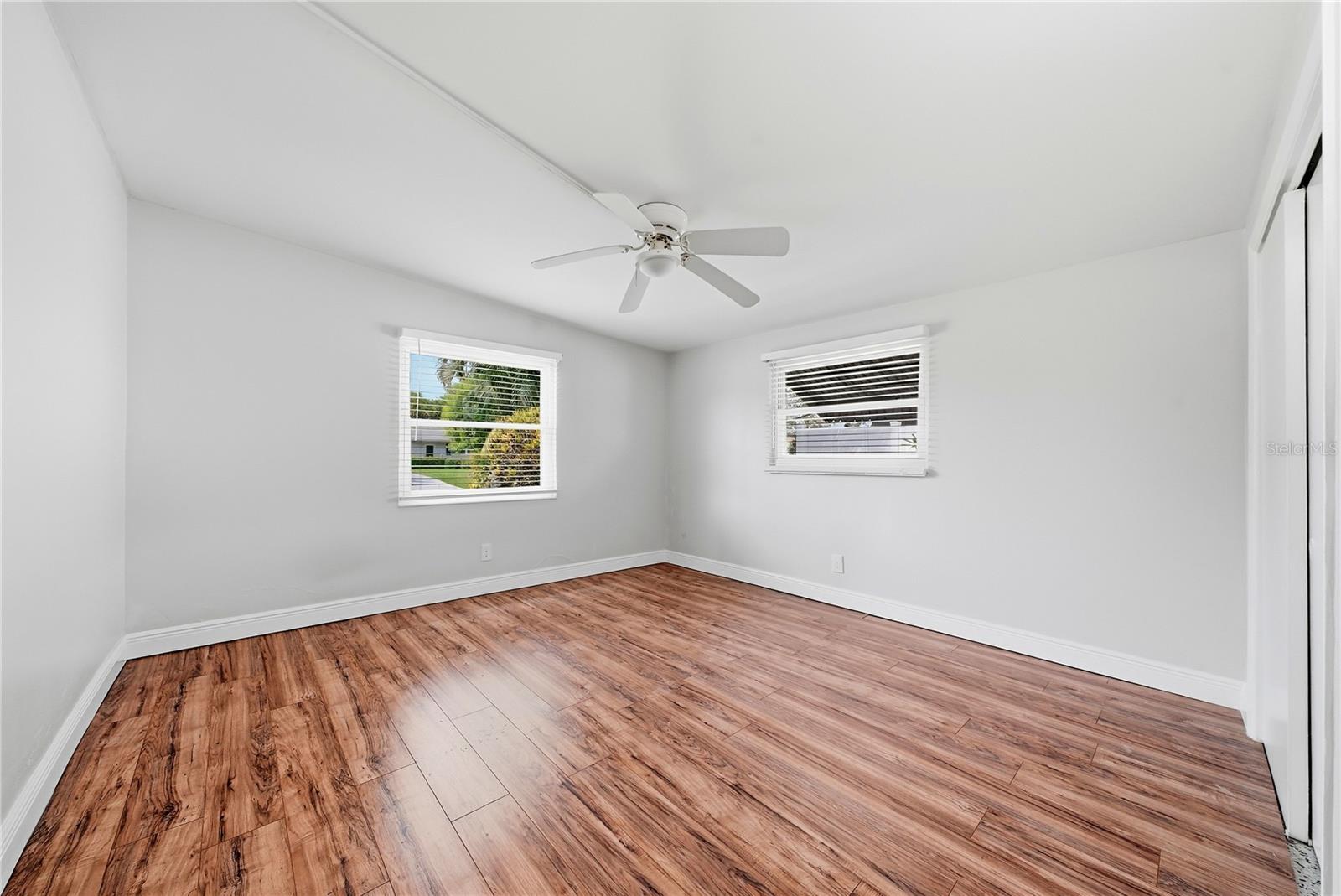 14190 Page Ave Property Photo 18