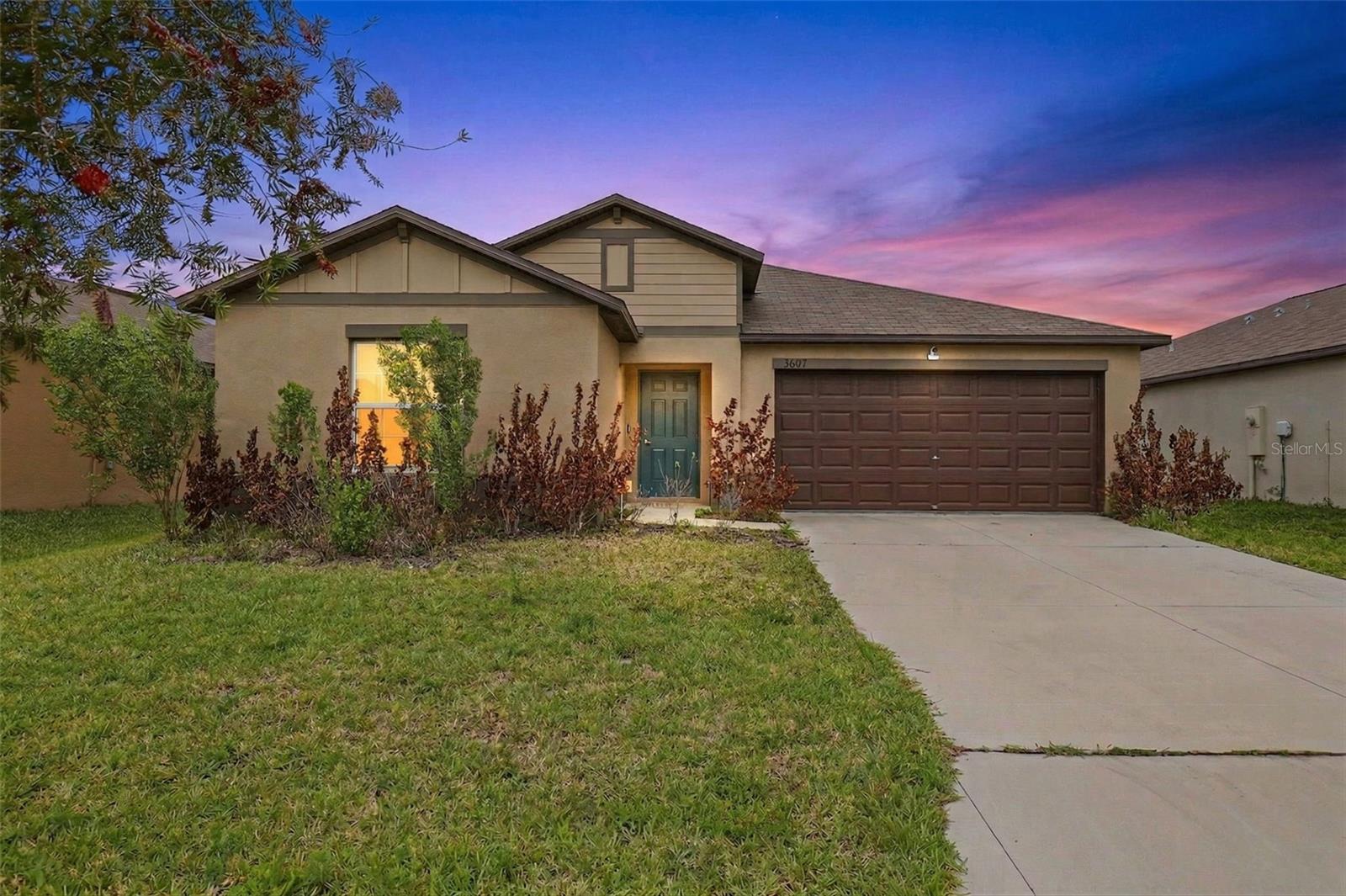 3607 Natural Trace St Property Photo 1