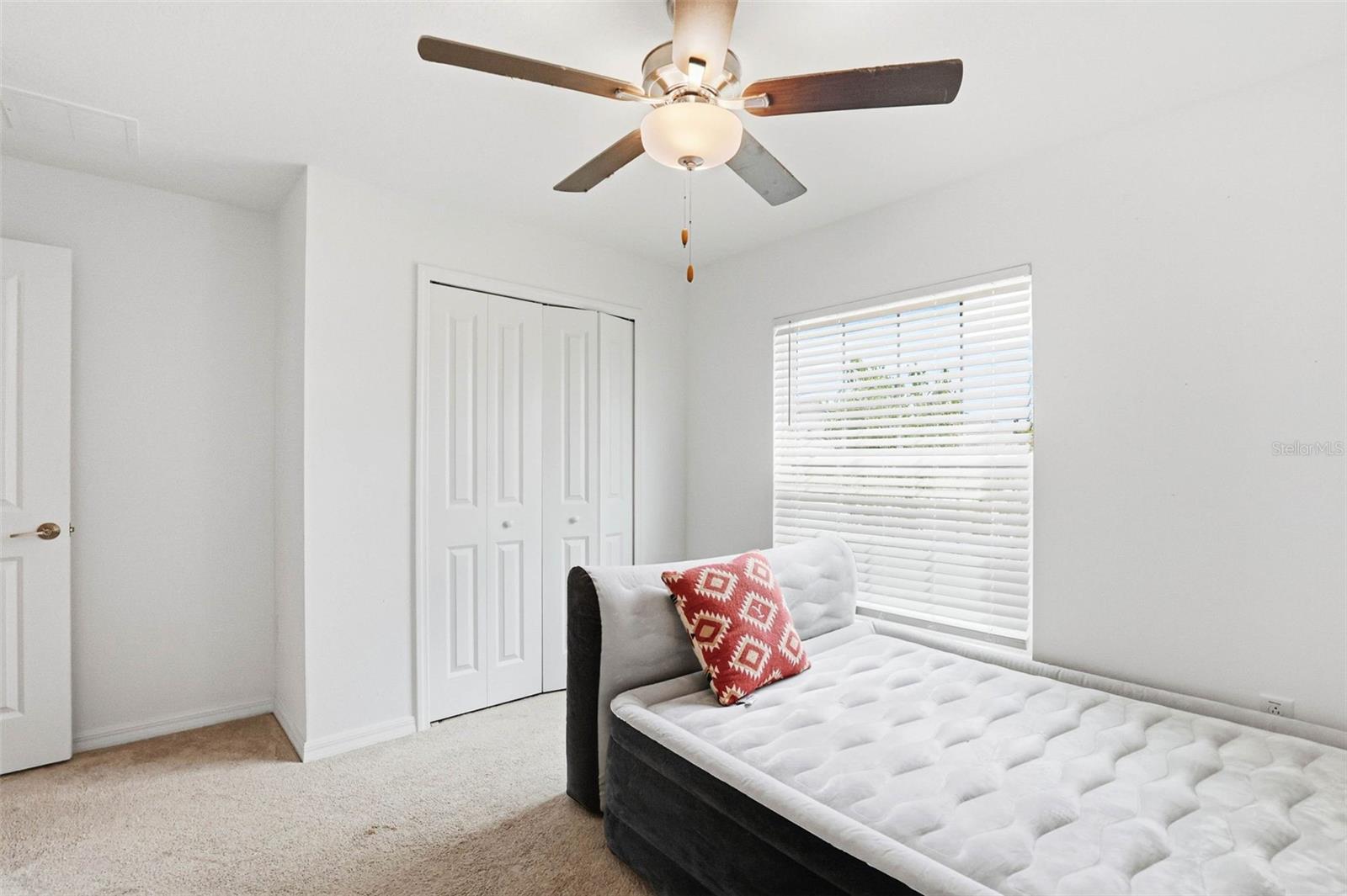 3607 Natural Trace St Property Photo 16